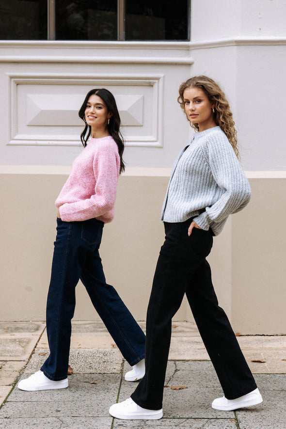 Winter is sorted with these snuggly knits. Beautiful high quality&nbsp;fibre&nbsp;blends. Options for all occasions. Shop Kartel's range of knitwear essentials now!