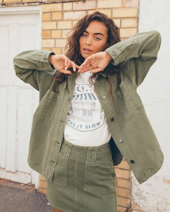 All About Eve is a fashion-forward Australian label loved across New Zealand for its effortlessly wearable styles.