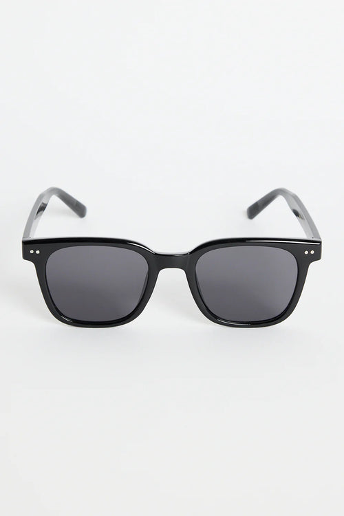 The Monaco Black Classic Sunglasses deliver clean, timeless style with a modern edge. Designed with a sleek black frame and softly rounded square lenses, they offer an effortless, everyday fit that works with absolutely everything. Subtle metal detailing adds a refined touch while the dark lenses keep the look sharp and versatile.

A classic staple made for sunshine, city strolls, and easy weekend wear