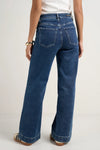 - Wide leg
- High rise
- Feature front pockets
- Zip closure
- 98% Cotton 2% spandex