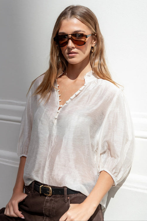 The Cannes Tort Aviator Sunglasses bring a sleek, modern twist to the classic aviator shape. Designed with a bold tortoiseshell frame and softly rounded aviator lenses, they offer that effortless mix of statement and sophistication. Warm brown lenses keep the look cohesive and flattering, making this pair an easy go-to for sunny days, road trips, and everyday wear.

A timeless style with a chic, contemporary edge.

- Modern aviator shape
- Tortoiseshell frame
- Brown tinted lenses
- Angular top bar detail
-