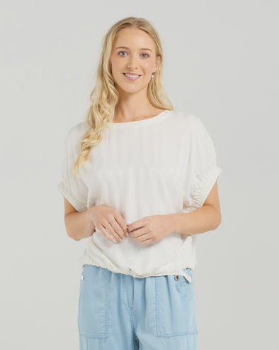 Playful elasticated sleeves with a feminine touch

Adjustable drawstring waist for a flattering fit

Lightweight 48% Viscose, 52% Rayon with a soft sheen

Easy to dress up or down for smart casual styling

A versatile wardrobe must-have for spring and summer