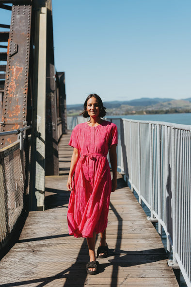 Feminine cap sleeves with a relaxed fit
Button-down front for versatile styling
Curved bodice panels for subtle shape
Self-tie waist to cinch and flatter
Soft and lightweight
70% Rayon, 30% Nylon blend