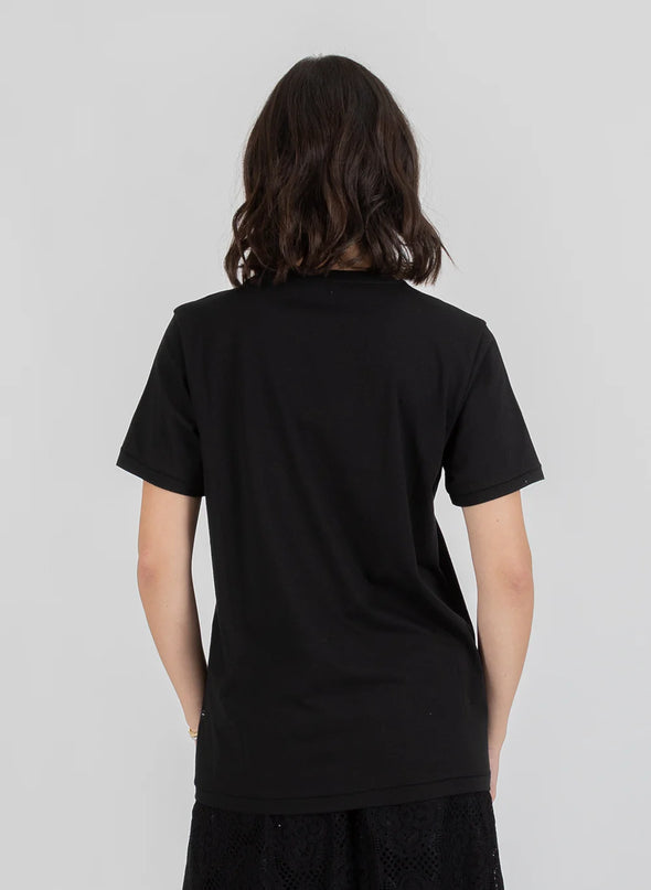 Oversized fit for relaxed styling

Statement balloon print graphic

100% soft cotton for breathable comfort

Classic crew neckline

Easy everyday wear