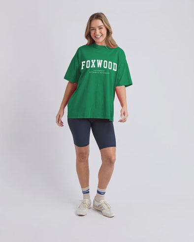 Foxwood front chest print for subtle branding

Oversized back and sleeve print for a bold, modern look

Relaxed, comfortable fit

Made from soft, breathable 100% cotton