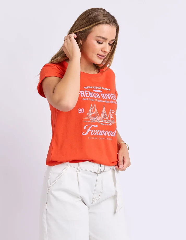 - Exclusive sailing club graphic for a bold, fun touch

- Super‑soft Pima cotton for lightweight comfort

- Rolled cuff sleeves for relaxed everyday style

- Curved hem for a flattering, easy fit

- 100% cotton jersey that feels great to wear

- Model is 176cm and wears size 10