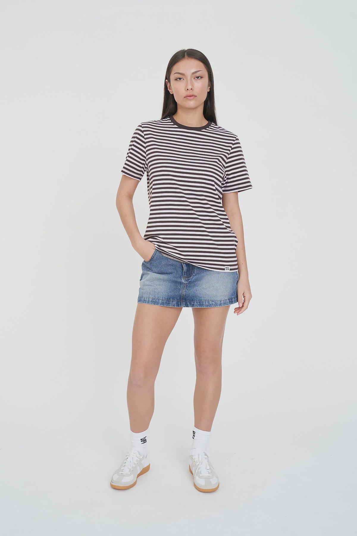 Fitted silhouette
Classic crew neckline
Cap sleeves
Custom Huffer yarn-dyed stripe
Signature Huffer woven label
Soft stretch jersey
97% Cotton | 3% Elastane
186gsm fabric weight