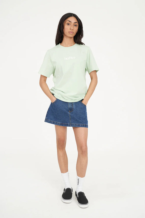100% Cotton, 170gsm standard weight jersey

Classic fit with short sleeves

15mm ribbed neckline for structure

Custom Huffer piece-dyed colour finish

Huffer branded placement puff print