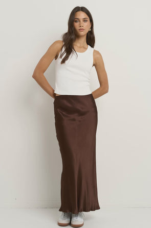 - Pull-on style with comfortable elastic waist
- Bias cut creates a softly draped silhouette
- Chocolate hue in silky rayon-viscose blend
- Midi length offers versatile styling options
- Delicate fabric with a luxurious silky feel, 60% Rayon, 40% Viscose