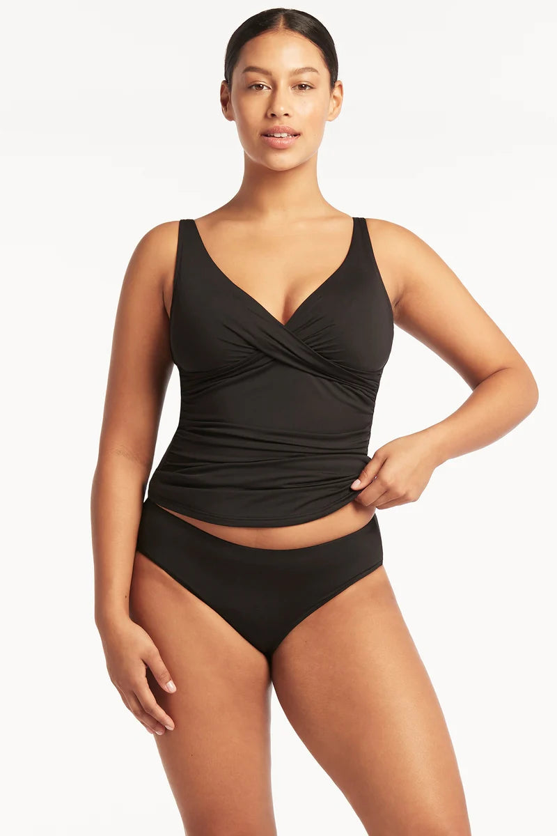 Sea Level Cross Front Multifit Singlet Top Black