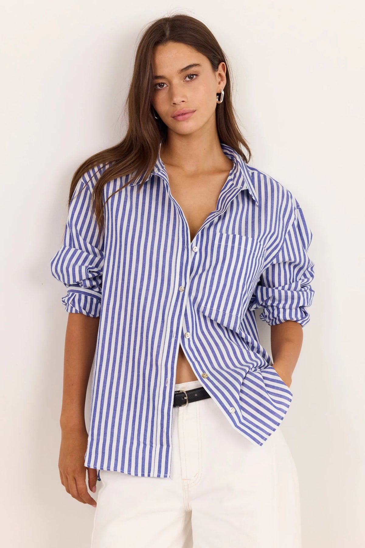- Long sleeve design
- Button front
- Oversized fit
- Fabric Composition 100% Cotton