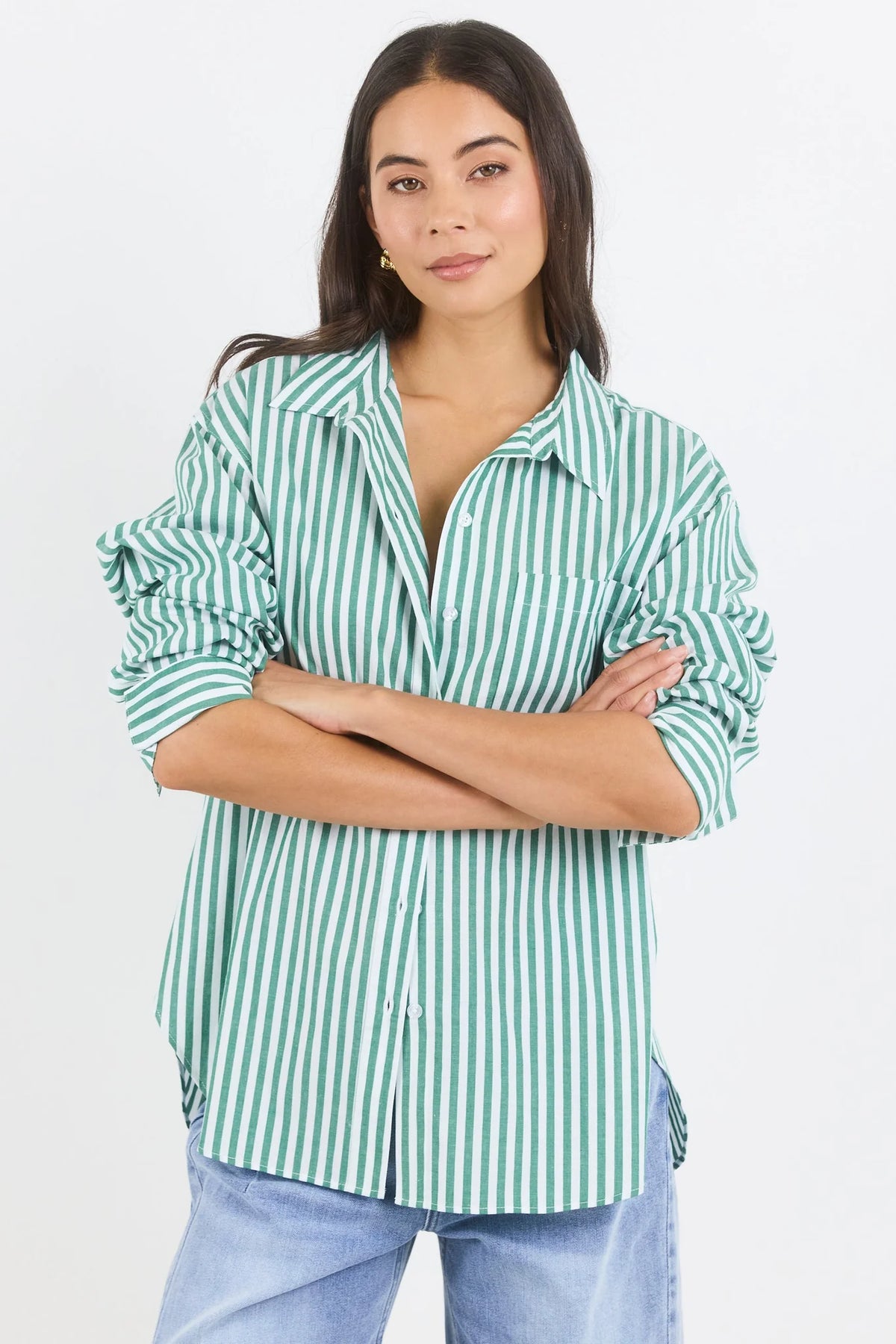 - Long sleeve design
- Button front
- Oversized fit
- Fabric Composition 100% Cotton