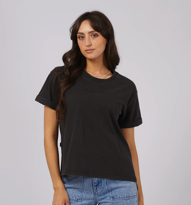 Get ready to rock the weekend with the All About Eve Washed Tee. This trendy top features a stylish garment wash and boasts a branded chest embroidery. Pair it with your favorite denim jeans and sneakers for the ultimate chic and effortless look.