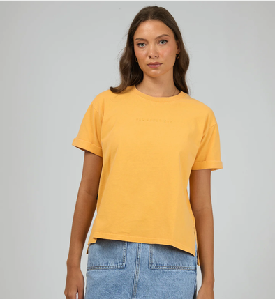 Get ready to rock the weekend with the All About Eve Washed Tee. This trendy top features a stylish garment wash and boasts a branded chest embroidery. Pair it with your favorite denim jeans and sneakers for the ultimate chic and effortless look.