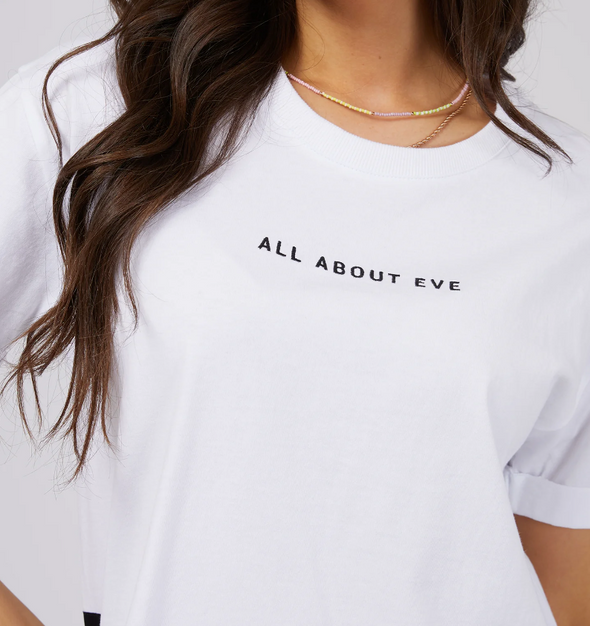 Get ready to rock the weekend with the All About Eve Washed Tee. This trendy top features a stylish garment wash and boasts a branded chest embroidery. Pair it with your favorite denim jeans and sneakers for the ultimate chic and effortless look.