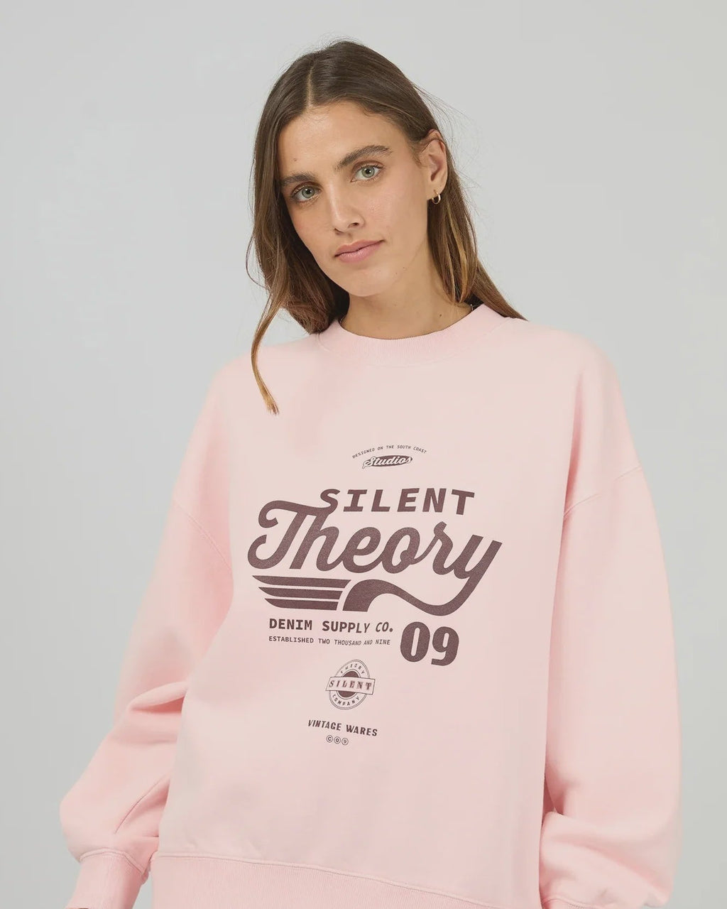 - Oversized fit
- Crew neckline
- Ribbed cuffs, hemline &amp; neckline
- Cotton fleece