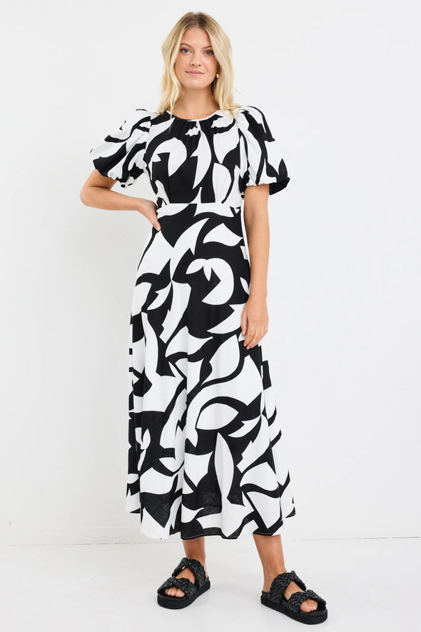 Stories Be Told Stage Maxi Dress Black Ivory Print
