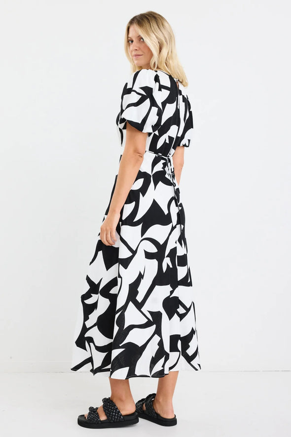 Stories Be Told Stage Maxi Dress Black Ivory Print
