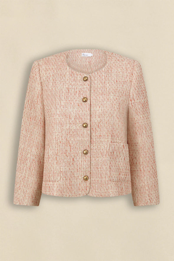 100% polyester boucle

Vintage-inspired pink for a romantic, feminine mood

Fully lined in soft stretch fabric for added comfort

Round neckline and cropped fit for styling versatility

Brushed-brass domed buttons for elevated detailing

Rounded-off front pockets blending into the boucle texture