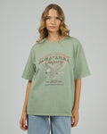 Oversized fit
Graphic print
Soft wash effect
100% Cotton