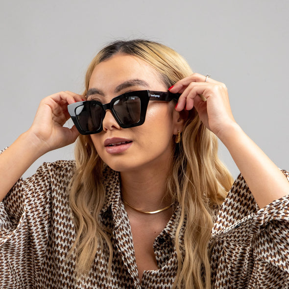 Embrace effortless elegance with our signature style. Soak up everything that is the Piper. Stylish, feminine, and simply delicious, reflecting that chic aesthetic with minimal effort. Piper colour Black