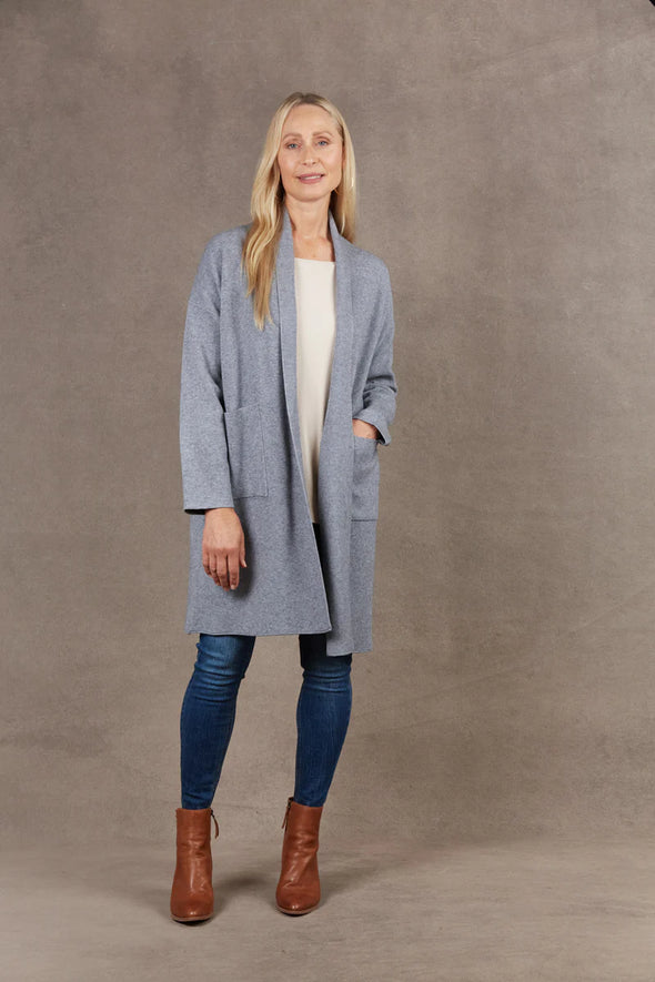 Discover the perfect fusion of style and softness with the Alawa Cardigan, boasting an open-style design in a relaxed, everyday fit. This knit cardigan ensures comfort with its ultra-soft construction, making it an excellent addition to your capsule wardrobe. Create a layered look by throwing it over a knit top and leggings, adding a scarf to complete the look.