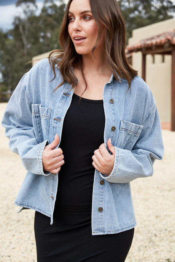 Denim jackets are one of those styles that are always in season. The oversized, easy-to-wear fit of the Meta Denim Jacket will effortlessly complement your wardrobe essentials. This denim jacket is perfect for casual, everyday wear, boasting a chic, urban vibe. For a laidback long lunch, pair it with a maxi dress, sneakers, and understated metal accents to enhance your urban-cool aesthetic.