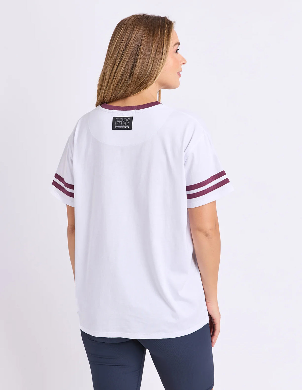 Foxwood exclusive front chest print
Contrast neckband
Sleeve print
100% Cotton