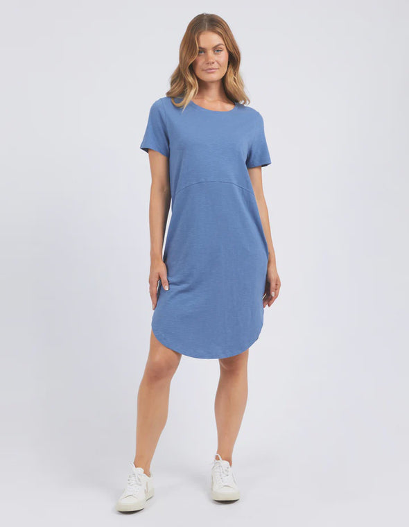 Effortlessly stylish and comfy, the Bay Dress is a must-have for your casual wardrobe. Made with comfort plus jersey, this throw-on-and-go dress is perfect for everyday wear. Say goodbye to morning outfit dilemmas!