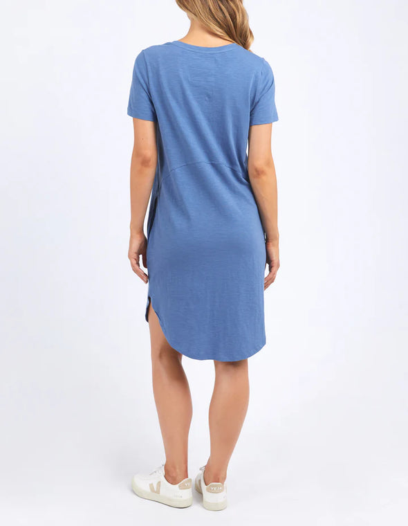 Effortlessly stylish and comfy, the Bay Dress is a must-have for your casual wardrobe. Made with comfort plus jersey, this throw-on-and-go dress is perfect for everyday wear. Say goodbye to morning outfit dilemmas!