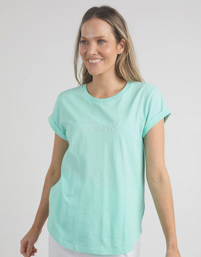 Step up your casual wardrobe game with the Foxwood&nbsp;Signature Tee in Neon Mint. This vibrant and stylish tee brings together the best of comfort and cool, with front chest embroidery adding a subtle but stylish detail. The rolled cuff sleeves and curved hemline create a flattering silhouette, perfect for everyday wear. Crafted from 100% cotton, this tee ensures breathability and comfort, making it an easy choice for all-day wear.