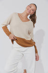 V-neck
Raglan long sleeves
Contrast block panel
Easy fit
100% Cotton