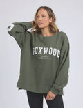 The Interval Crew is our designers new favourite this season. Featuring all the classic heritage of Foxwood LeisureFit fleece this relaxed fitting crew sports a oversized print along the back shoulders and is both comfortable and cool.

Front chest print
Large back &amp; sleeve print
Relaxed fit
100% Cotton
Model is wearing a size 10