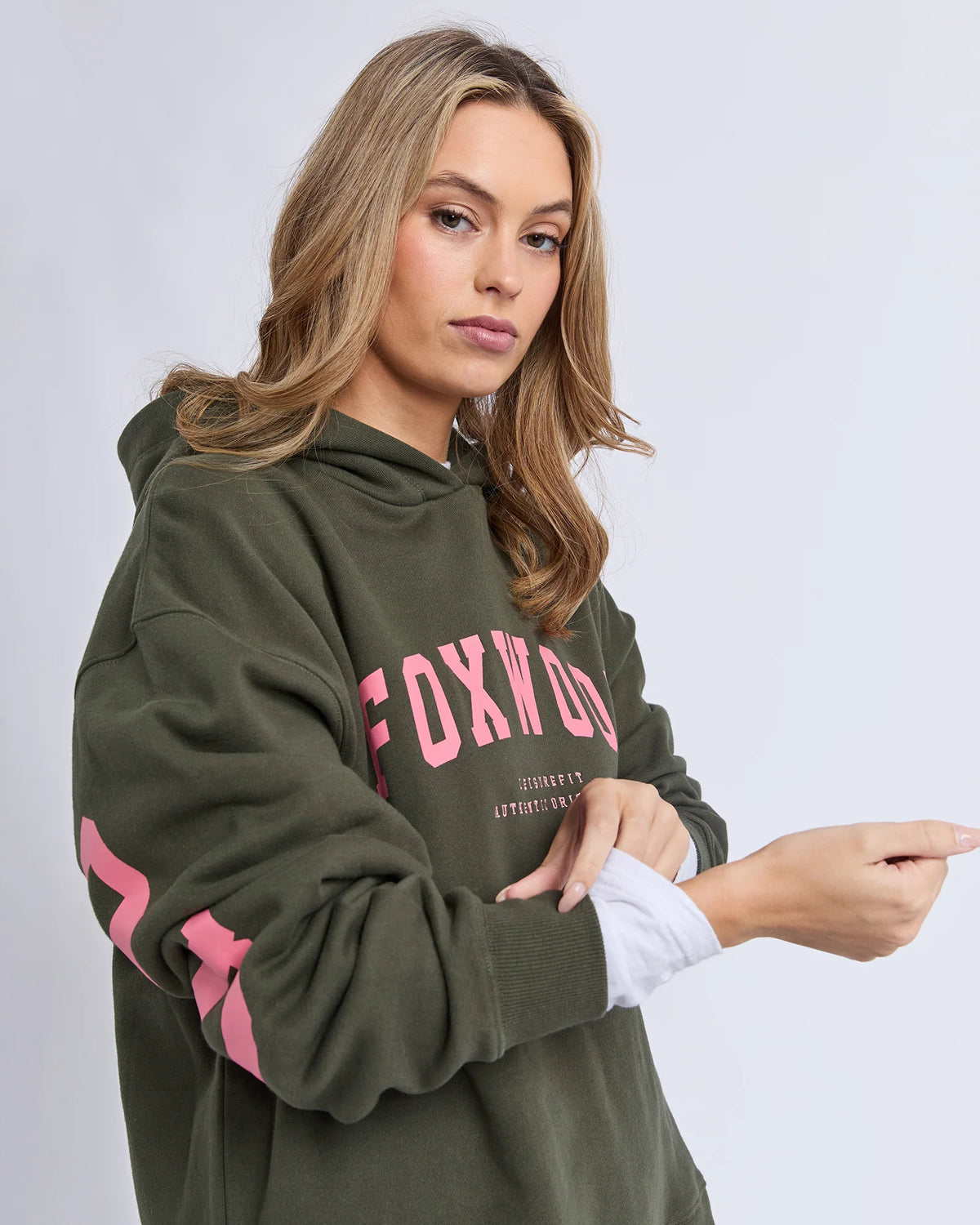 Foxwood Interval Crew Dark Khaki/Coral