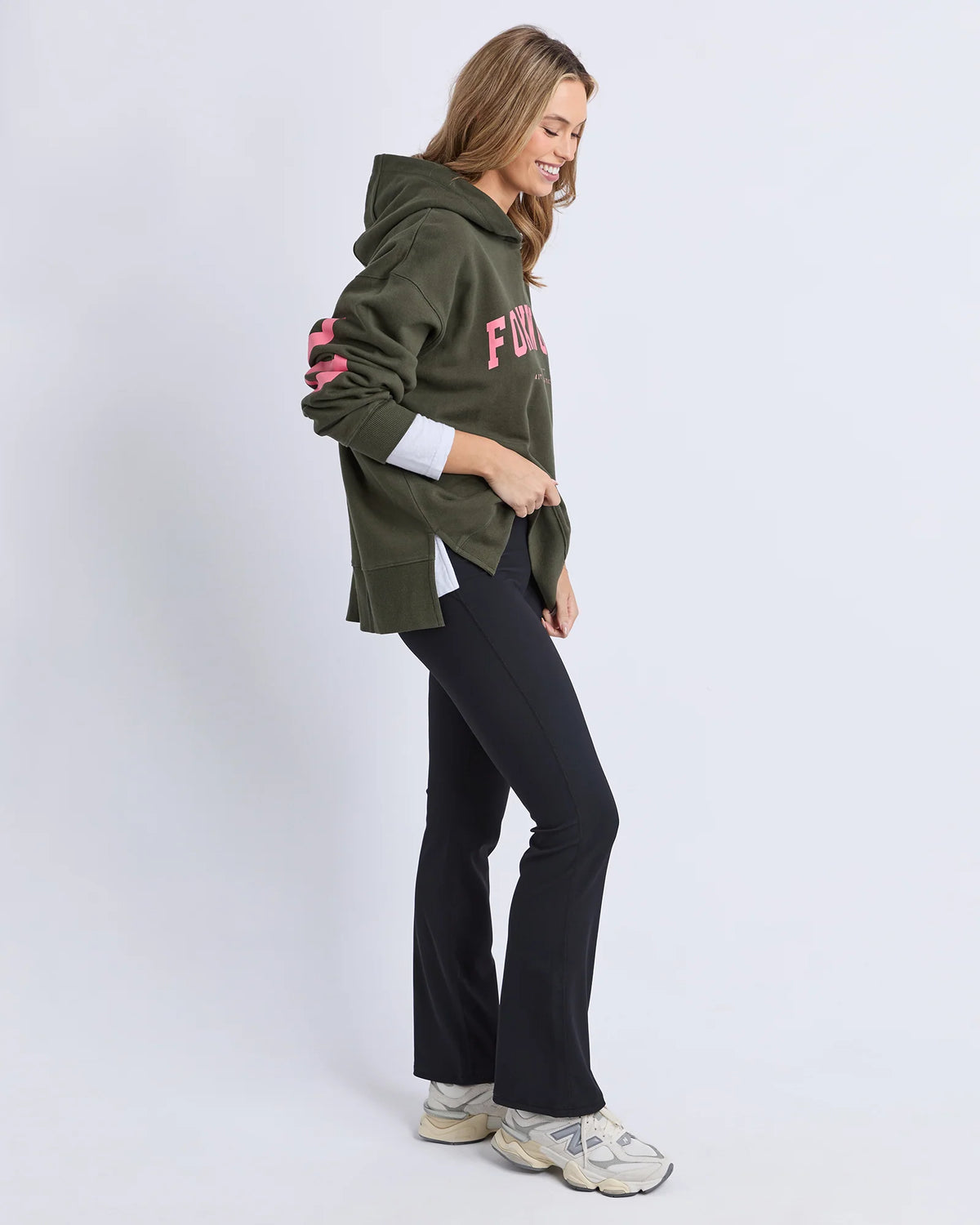 Foxwood Interval Crew Dark Khaki/Coral