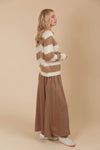 Round neck
Long sleeves
Hip-length
Easy fit
Mohair look
75% Acrylic, 25% Nylon