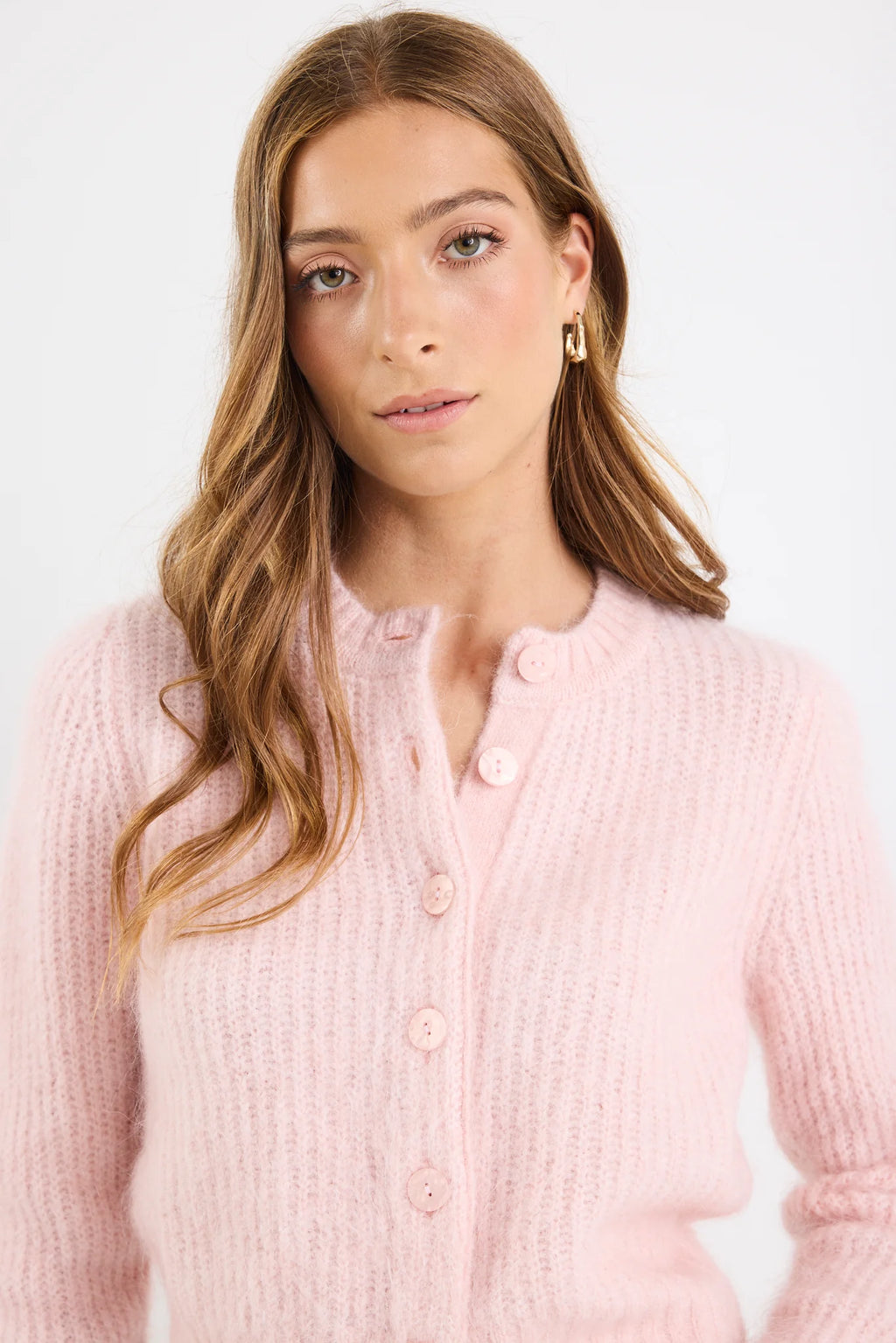 - Long Sleeve&nbsp;
- Button Front
- Fabric Composition - 23% Mohair 37% Wool 20% Polyester 18% Nylon 2% Elastane