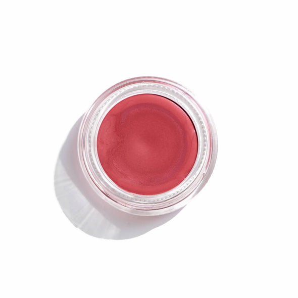 Our Flirt shade is soft and pretty, wear it for an everyday feminine look. At last, a buildable lip and cheek colour that protects your skin! Our Lip & Cheek Tints contain organic beeswax, jojoba and amino acids; these natural ingredients create a protective barrier on your skin, as well as reducing dryness, calming irritated skin, aiding in skin hydration and more.