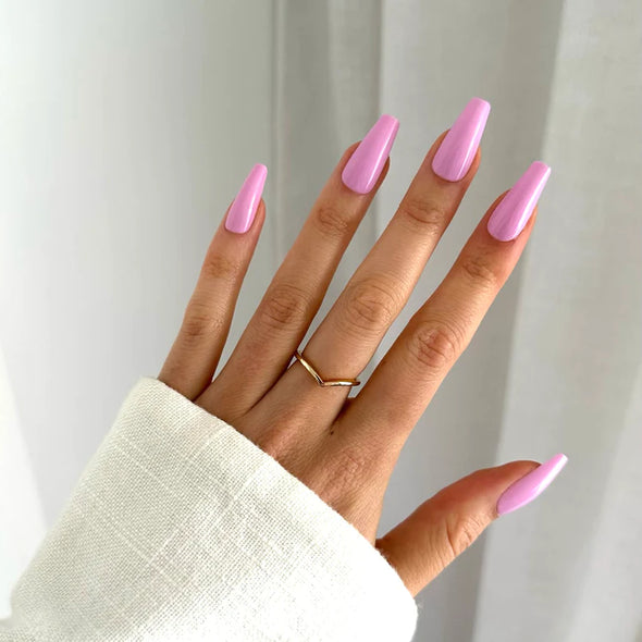 Pressing Nails Pink Coffin