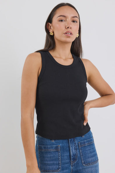 The Cobble ribbed tank is your new wardrobe MVP—soft, stretchy, and perfectly snug. Whether you pair it with flowy wide-leg pants for a chic twist or keep it cool with your favourite jeans, it adapts to every vibe. Slip it on and enjoy comfort that moves with you all day long!