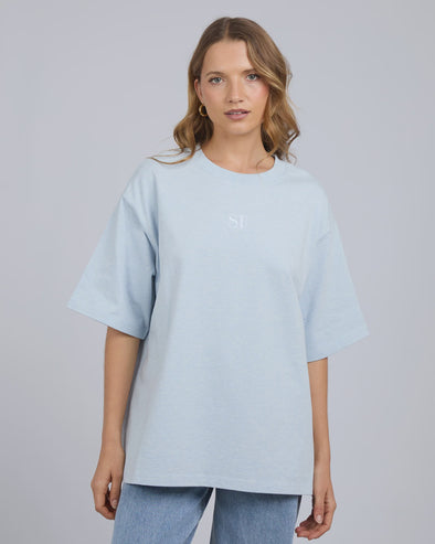 The Silent Luxe Tee redefines elevated basics with its soft heavyweight jersey and structured oversized fit. Detailed with subtle branded embroidery, it seamlessly transitions from casual outings to professional settings, offering refined comfort and versatile style.