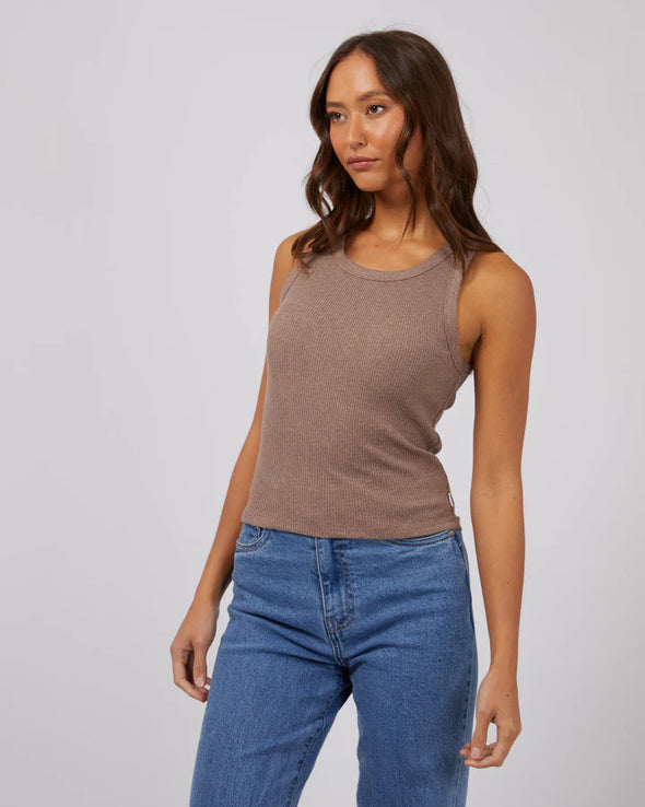 Ribbed fabric
Crew neck
95% Cotton, 5% Elastane