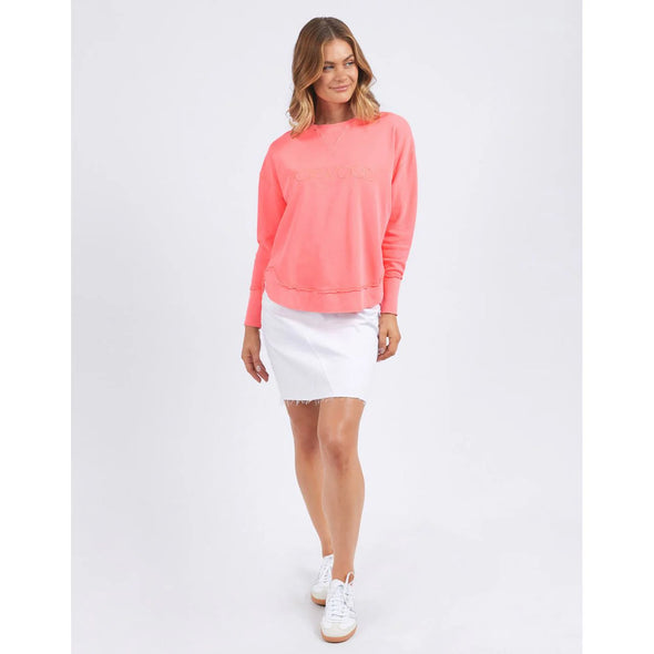 Add a BRIGHT pop of colour to your casual wardrobe with the Foxwood Simplified Crew in Neon Pink. This vibrant crew is the ultimate layering piece, designed to bring both comfort and style to your everyday outfits. Featuring a relaxed round neckline, a flattering hi-lo hemline with side splits, and trendy raw edge detailing, this crew offers an effortlessly cool vibe. The embroidered Foxwood logo on the chest adds a touch of signature style, making this a go-to piece for any casual look.

 100% cotton