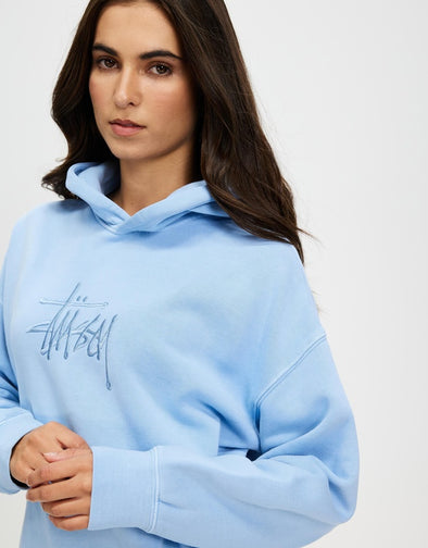 Hey Stussy fans! Step up your game with the Graffiti Embroidery Oversized Hood - the perfect combo of laidback vibes and streetwear style to express your individuality! in this very cool powder blue colour with embroidery logo, we love her!