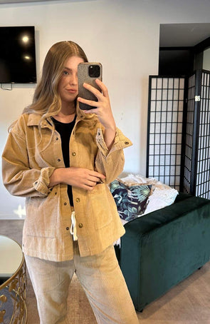 This oversized corduroy shacket features an eye-catching mismatched seaming detail in front, and roomy patch pockets to stash your essentials. You'll enjoy warmth and incredile style in this shacket with a wide cord fabrication this street style outerwear is the perfect layer. Style casually with denim and a tee as an alternative to your trusty denim jacket 