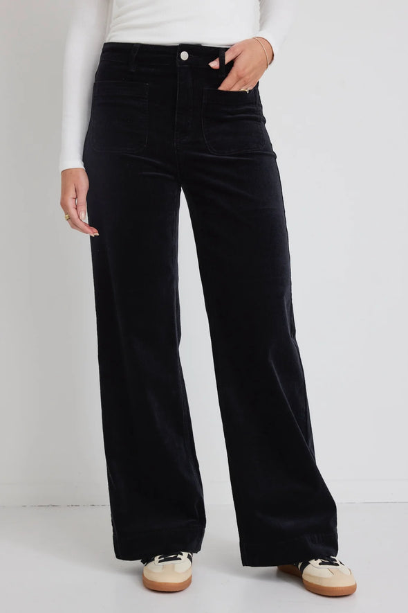 the famous Zoey Jeans now comes in a black cord and she is going to be just as popular, we love her already and know you will too! True to size 