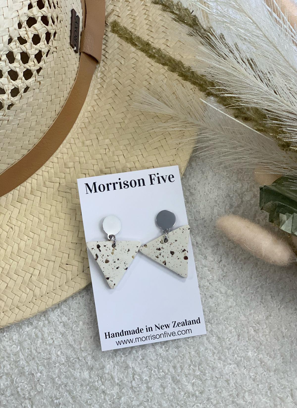 Morrison Five Triangle Dangles Speckled Cream