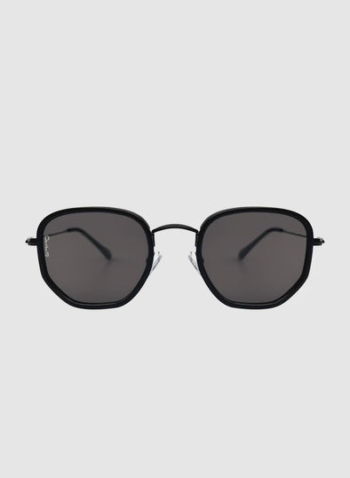 Otra Tate Black/Smoke Sunglasses